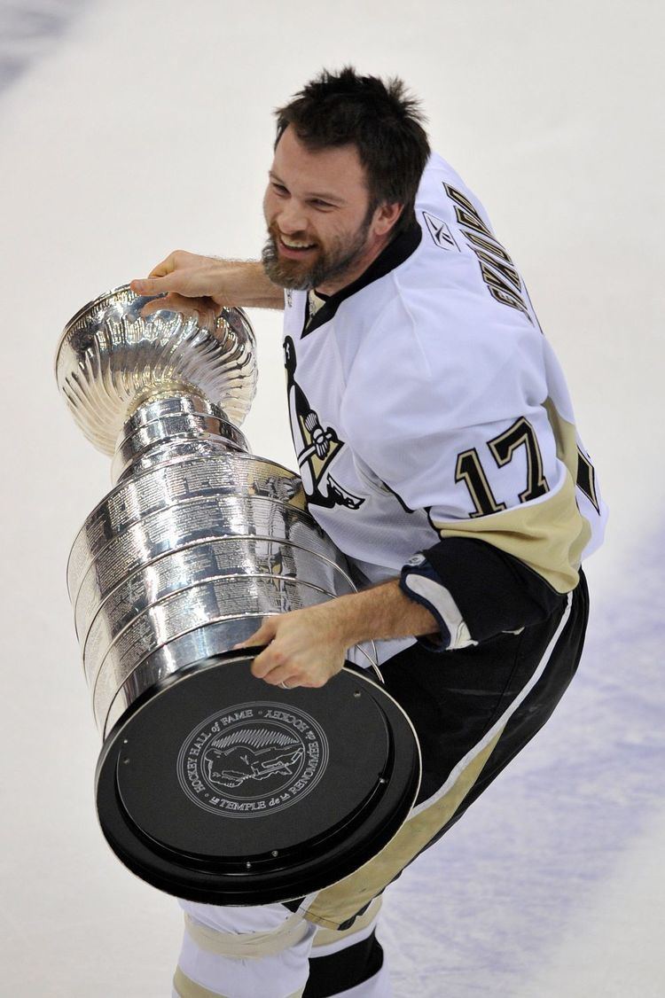 Petr Sýkora Hokejista Petr Skora vyhrl Stanley Cup ale msto velkch oslav v