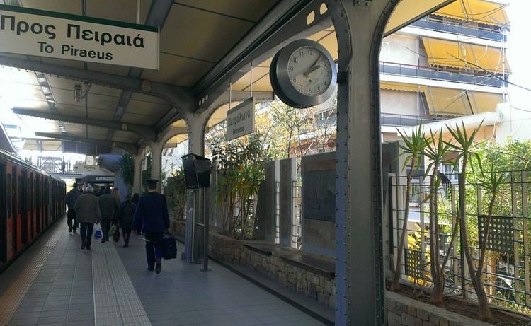 Petralona station