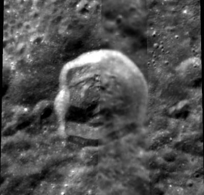 Petrie (crater)