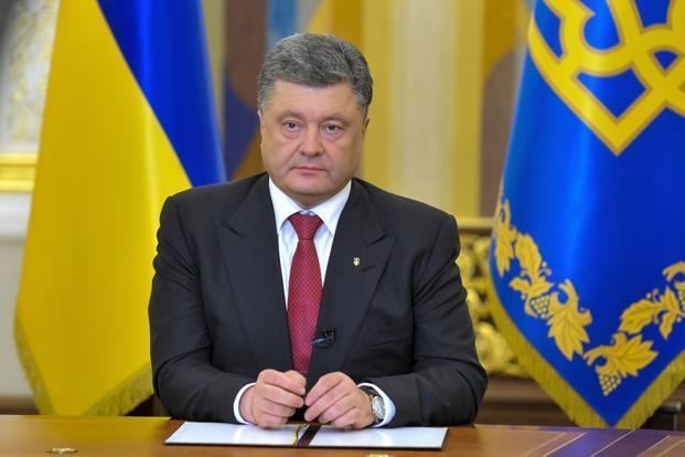 Petro Poroshenko Petro Poroshenko reports Russian troop pullback as EU mulls