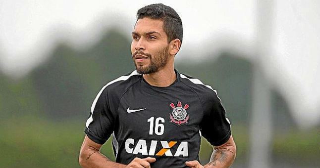 Petros Matheus dos Santos Araújo fotos02estadiodeportivocom20150620646x260pe