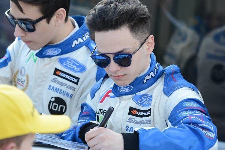 Petru Florescu Florescu Excluded from Knockhill Weekend after Punchup F4 British