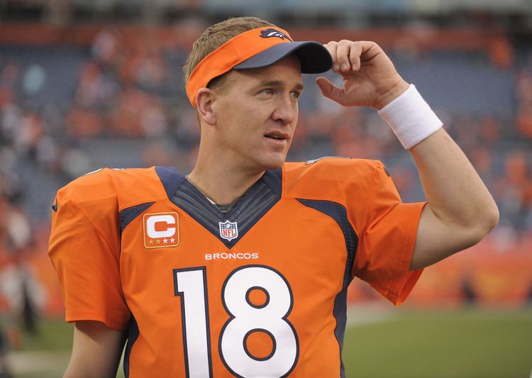 Peyton Manning Denver Broncos Quarterback Peyton Manning Tracks Down Wife
