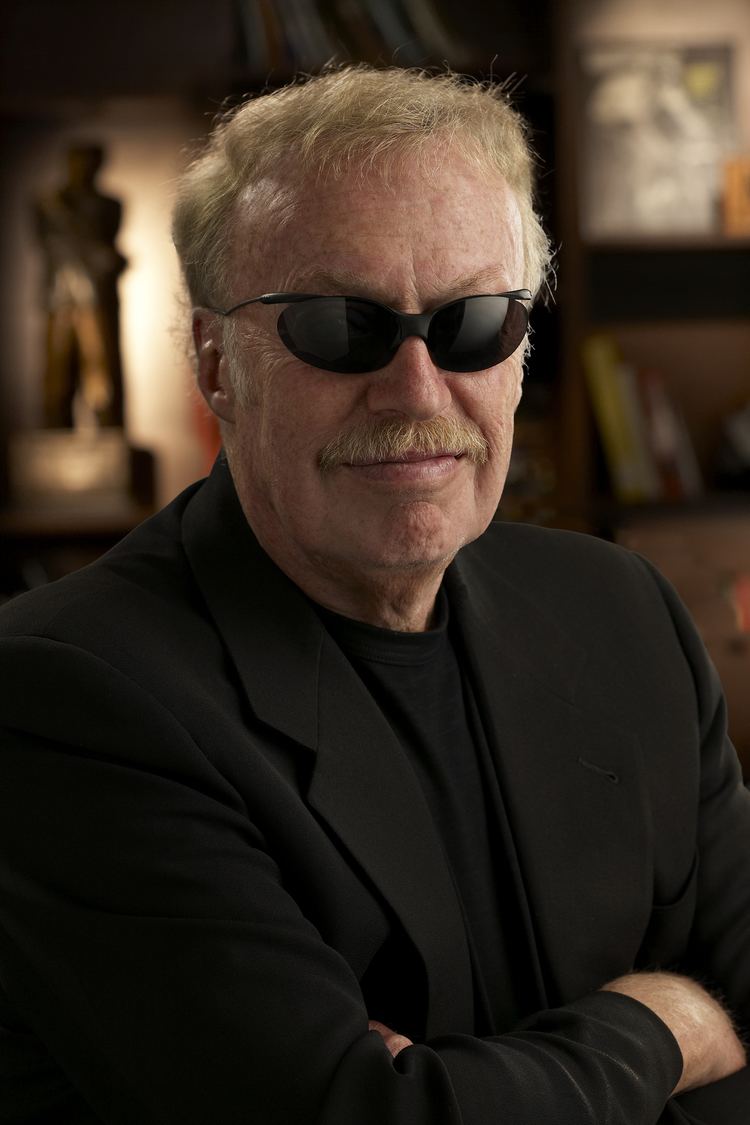 Phil Knight Can Nike Inc Thrive Without Phil Knight The Motley Fool