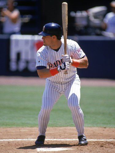 Phil Plantier Padres39 Plantier Batter Who Had Quirky Stance Now Tweaks