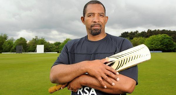 Phil Simmons (Cricketer)