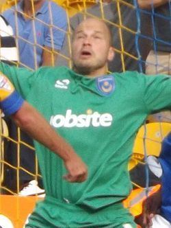 Phil Smith (footballer, born 1979) httpsuploadwikimediaorgwikipediacommonsthu