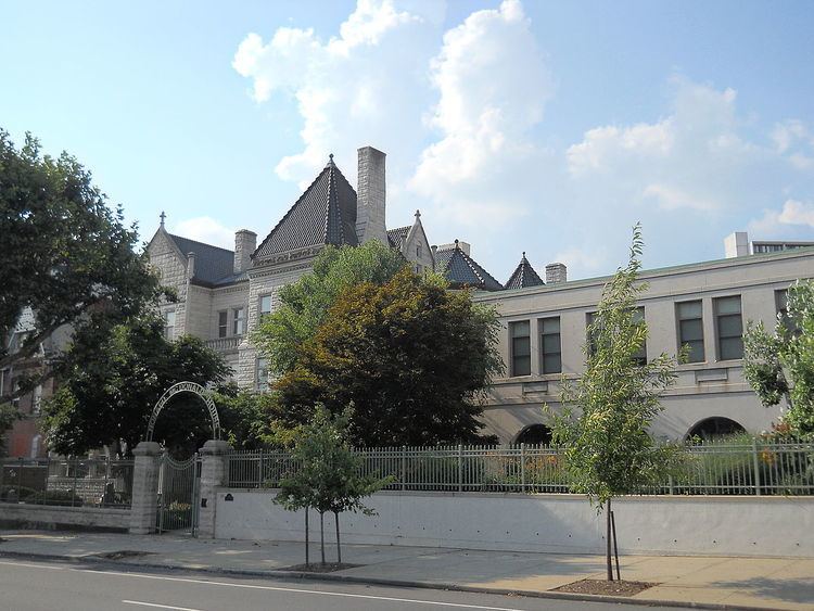 Philadelphia Ronald McDonald House httpsuploadwikimediaorgwikipediacommonsthu