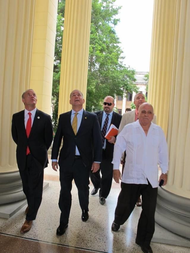 Philip Levine (politician) Havana rolls out red carpet for Miami Beach mayor Miami Herald