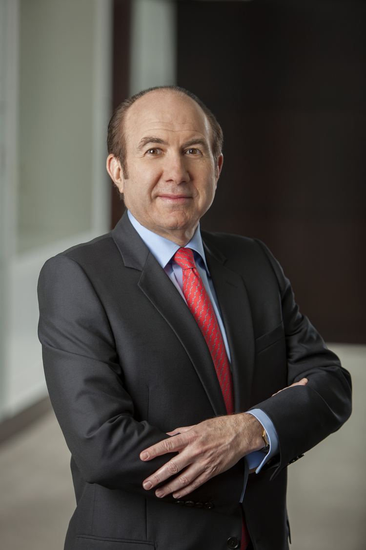 Philippe Dauman Viacom Extends Employment Agreement with President and