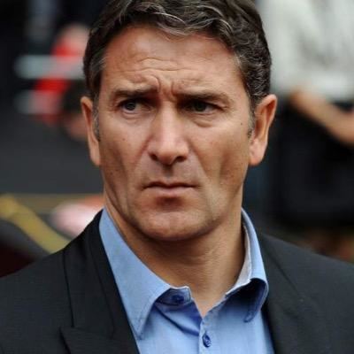 Philippe Montanier httpspbstwimgcomprofileimages5377045501245