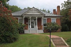Phillips-Ronald House httpsuploadwikimediaorgwikipediacommonsthu