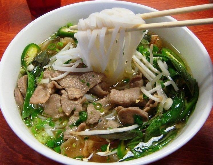 Pho Pho Food of the Gods Check Hook Boxing