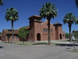 Phoenix Indian School httpsuploadwikimediaorgwikipediacommonsthu