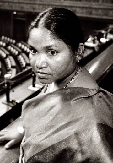 Phoolan Devi An indigenousmulnivasi legend Hon Phoolan devi