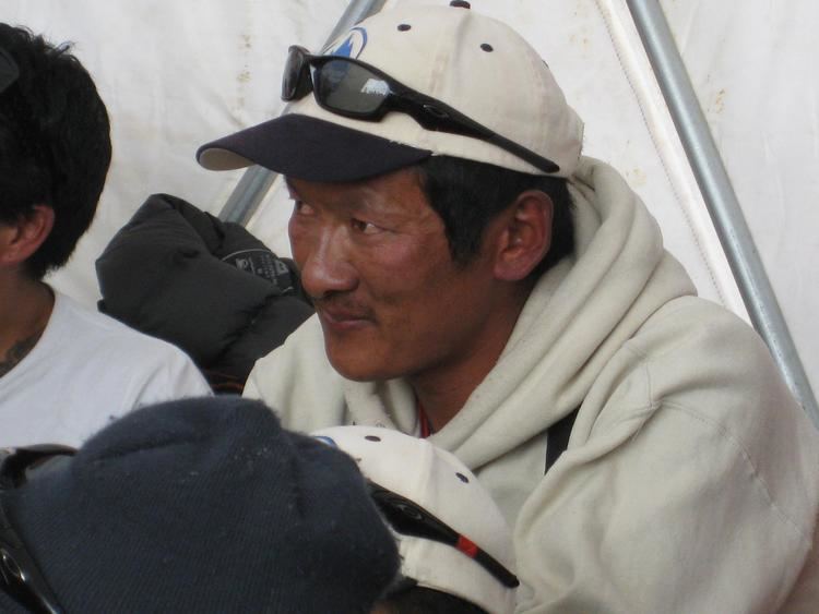 Phurba Tashi Paul39s Mt Everest Expedition