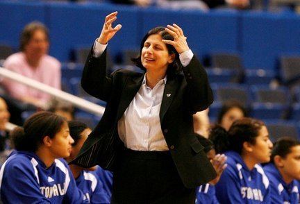 Phyllis Mangina Seton Hall womens basketball coach Phyllis Mangina stepping down