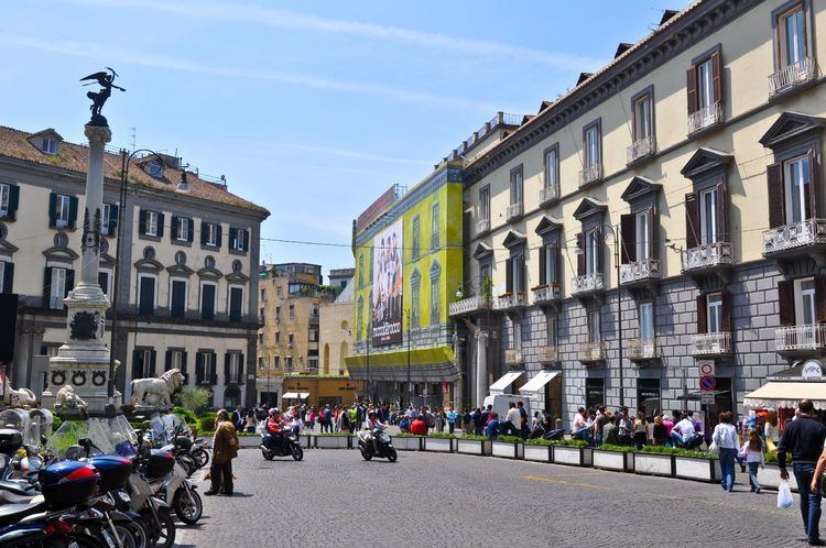 Piazza dei Martiri, Naples Piazza Dei Martiri hotelroomsearchnet