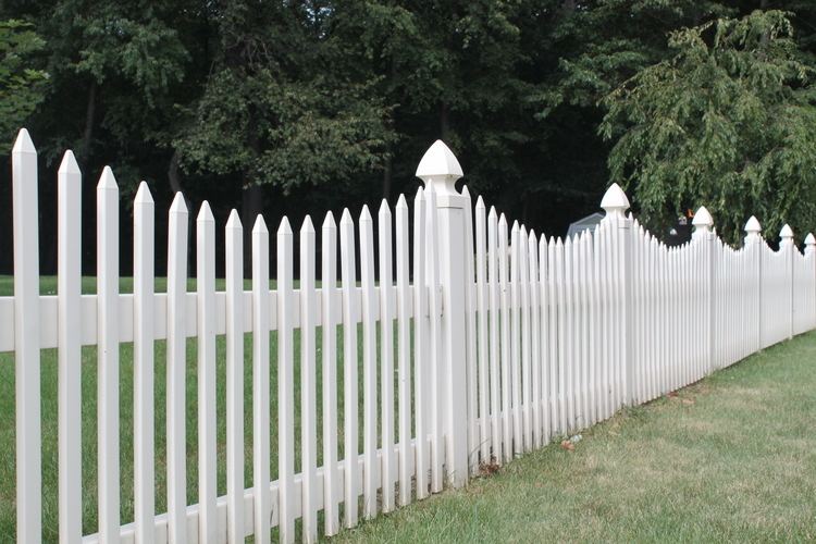Picket fence Picket Fence Vinyl fence in over a dozen picket styles