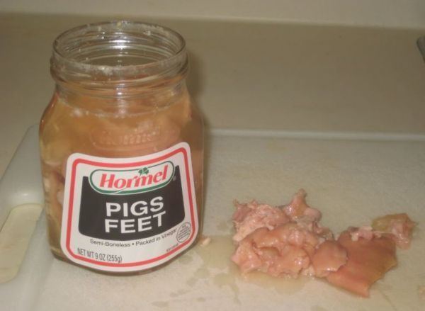 Pickled pigs' feet Don39t Eat That John Pickled Pigs39 Feet Cupcakes Neatorama