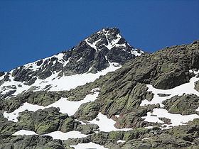 Pico Almanzor httpsuploadwikimediaorgwikipediacommonsthu