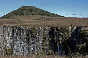 Pico do Monte Negro httpsuploadwikimediaorgwikipediacommonsthu