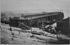 Pier 1, Seattle httpsuploadwikimediaorgwikipediacommonsthu