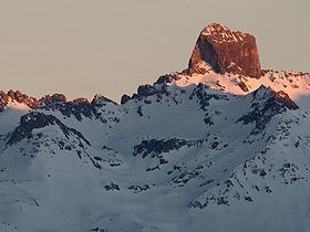 Pierra Menta (mountain) httpsuploadwikimediaorgwikipediacommonsthu