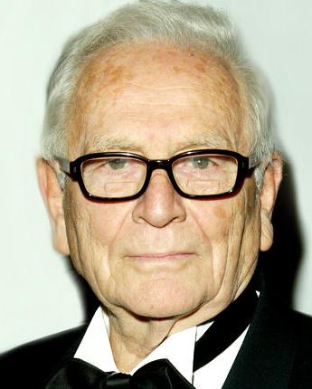 Pierre Cardin - Wikipedia