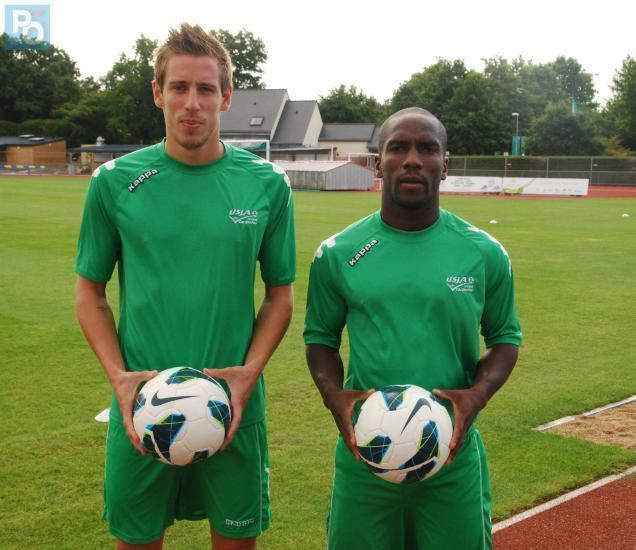 Pierre Gibaud Football National Carquefou Gibaud et Gbizi sont