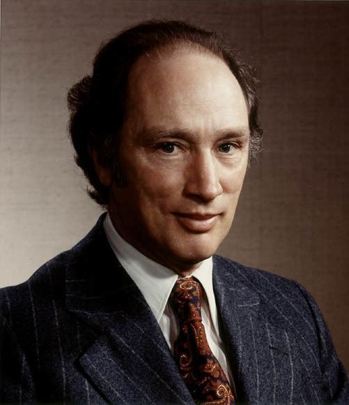 Pierre Trudeau Biography TRUDEAU PIERRE ELLIOTT Volume XXII 1991