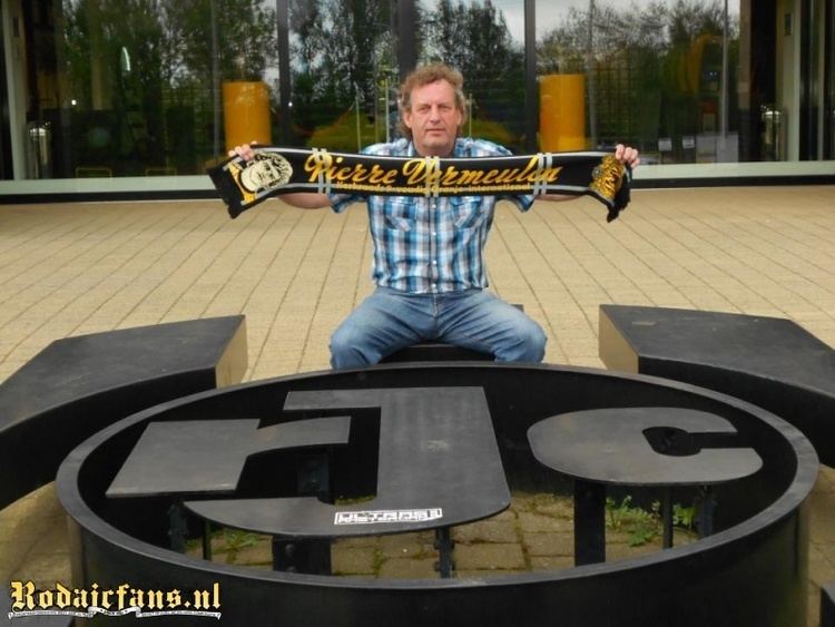 Pierre Vermeulen Roda JC Fans koempel sjaal voor pierre vermeulen
