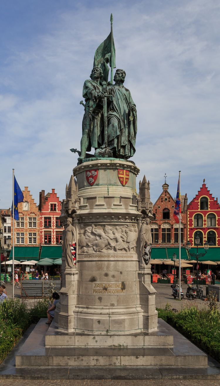 Pieter de Coninck FileBruges Belgium StatueofJanBreydelandPieterdeConinckon