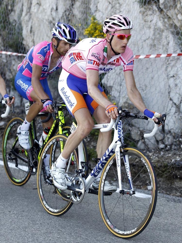 Pieter Weening Giro Pro Bike Race leader Pieter Weenings Giant TCR Advanced SL0