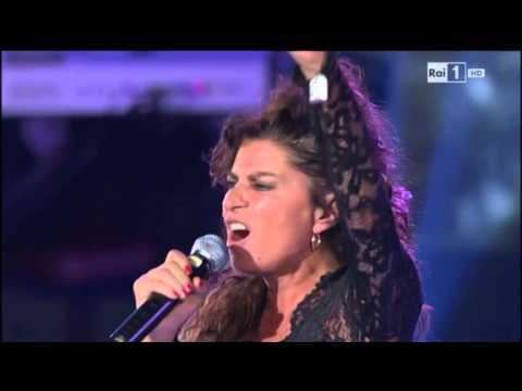 Pietra Montecorvino Pietra Montecorvino Chiove Napoli Prima e dopo 2015 Raiuno YouTube