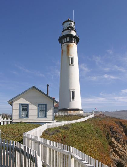 Pigeon Point Lighthouse wwwlighthousefriendscompigeonpt1jpg