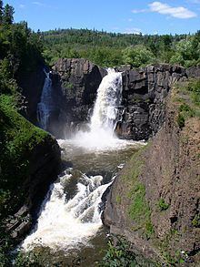 Pigeon River (Minnesota–Ontario) httpsuploadwikimediaorgwikipediacommonsthu