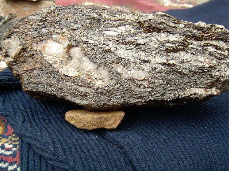 Piégut-Pluviers Granodiorite