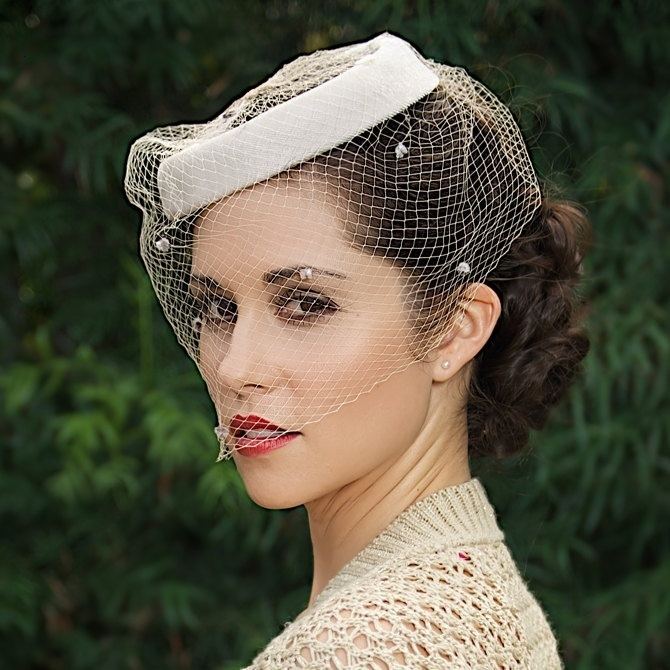Pillbox hat 1000 images about Pillbox hats on Pinterest Vintage style