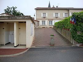 Pinay, Loire httpsuploadwikimediaorgwikipediacommonsthu