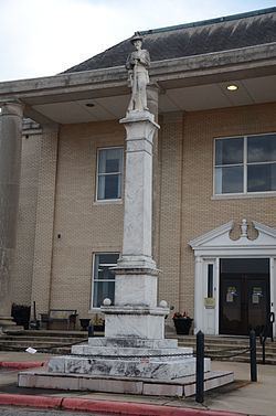 Pine Bluff Confederate Monument httpsuploadwikimediaorgwikipediacommonsthu