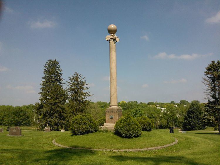 Pine Hill Cemetery (Davenport, Iowa)