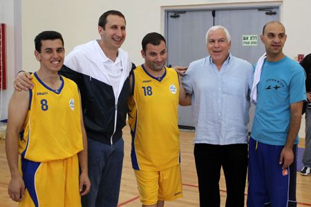 Pini Gershon Blatt and Pini Gershon Meet with Special Olympians