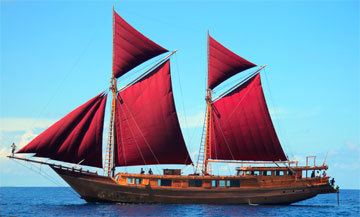 Pinisi SongLine Yachts Asian traditional builders of Pinisi Schooners