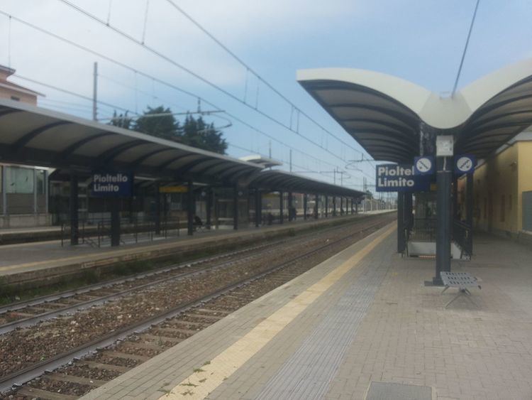 Pioltello-Limito railway station