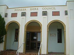 Pioneer Shire Council Building httpsuploadwikimediaorgwikipediacommonsthu