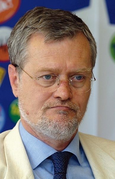 Piotr Nowina-Konopka Ambasador w Watykanie goscpl