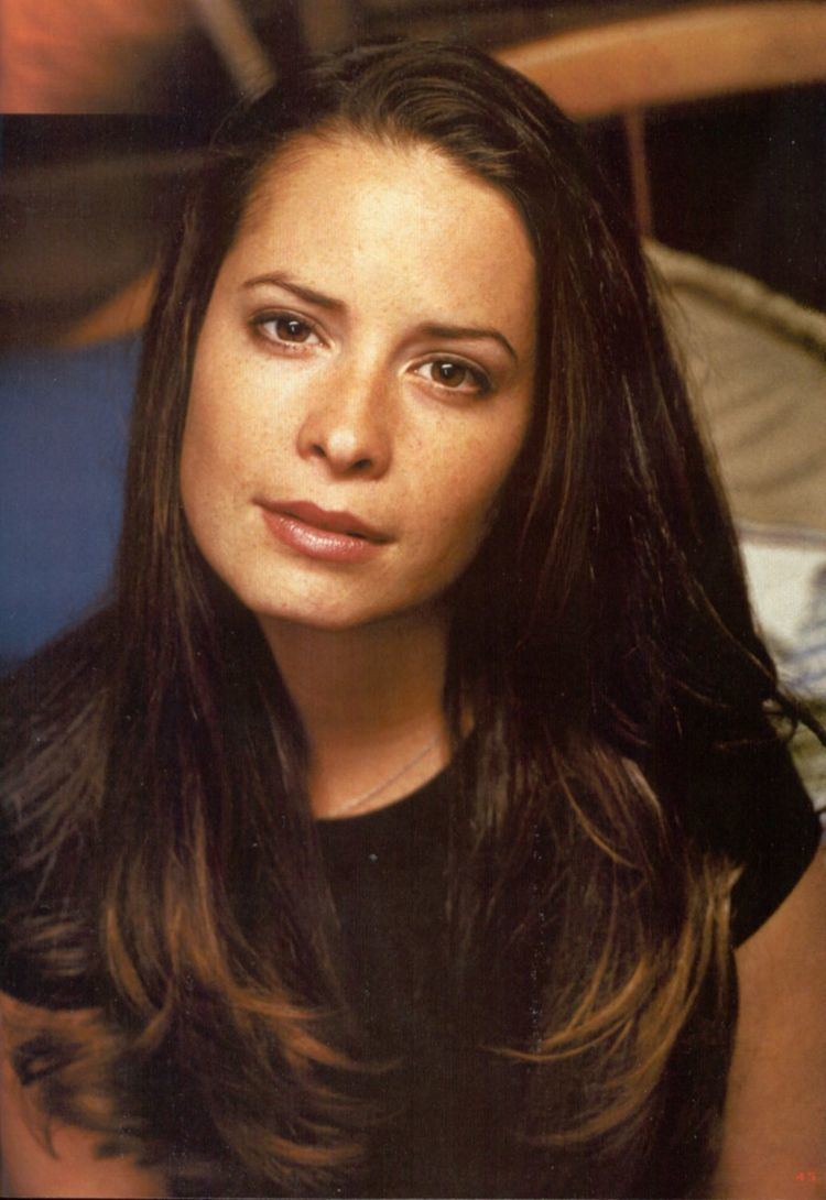 Piper Halliwell Piper Halliwell San diego Piper from charmed and Sats