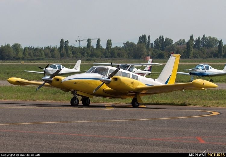 Piper PA-30 Twin Comanche Piper PA30 Twin Comanche Photos AirplanePicturesnet