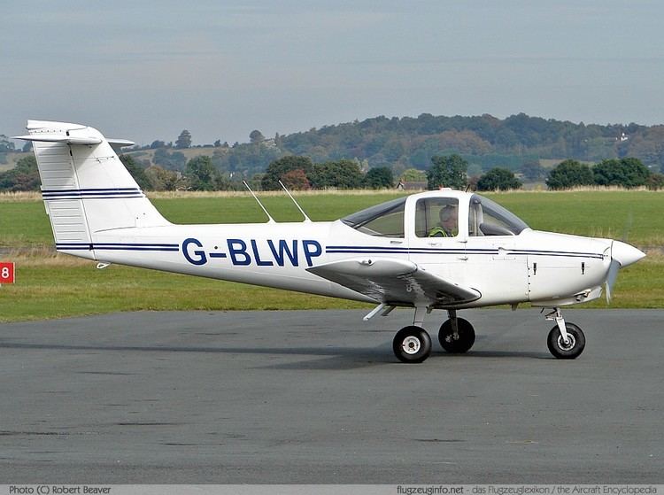 Piper PA-38 Tomahawk 1000 images about Airplanes on Pinterest Amy johnson Rolls royce